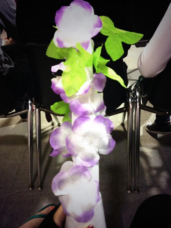 JimenezPaperika's tweet image. "tree of life" #takeahit @carolwiener 😂😂😂😂😂😂💨💨💨💨