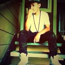 dominguezluis23's tweet photo. My brother Daniel : http://t.co/F3HxjOHoFs