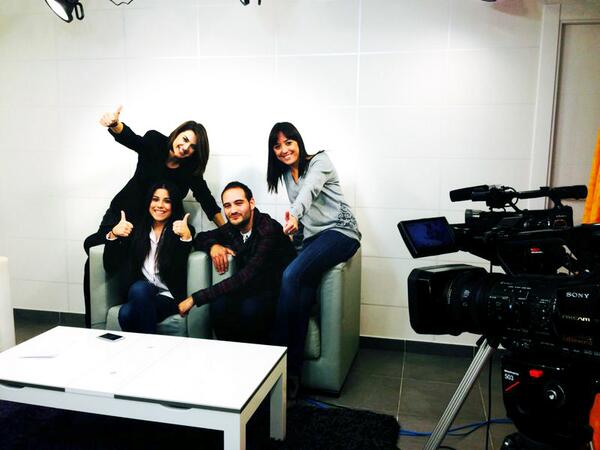 Funredis's tweet photo. Y así acabó nuestra entrevista en @TeleElda  #Elda http://t.co/BDSg3UFOl8