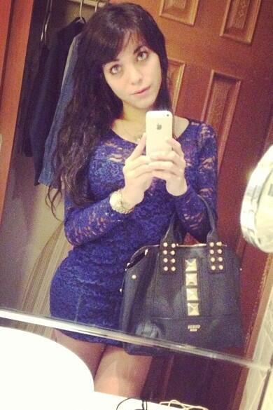 4809Sara's tweet photo. شو رايكم في الازرق ؟ http://t.co/kwHnNg10En