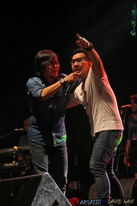 UcheSepik's tweet image. #Arilasso and #DavidNaif On Stage #Jakcloth13