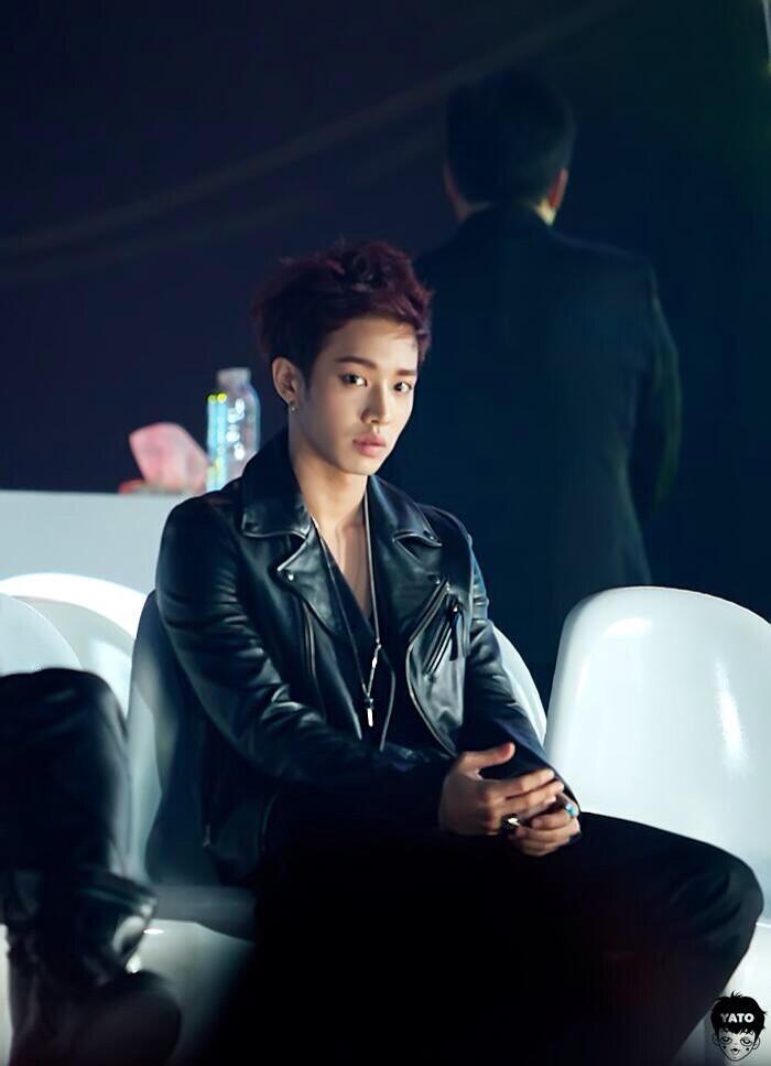 BbMvHyeCYAEcV0W.jpg:large