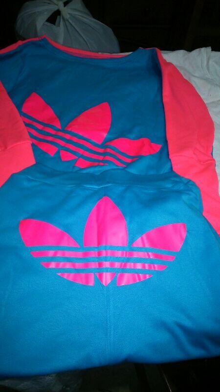 eliypekamoda's tweet photo. De niña de la talla 4 hasta la 14 http://t.co/d166kNecy6