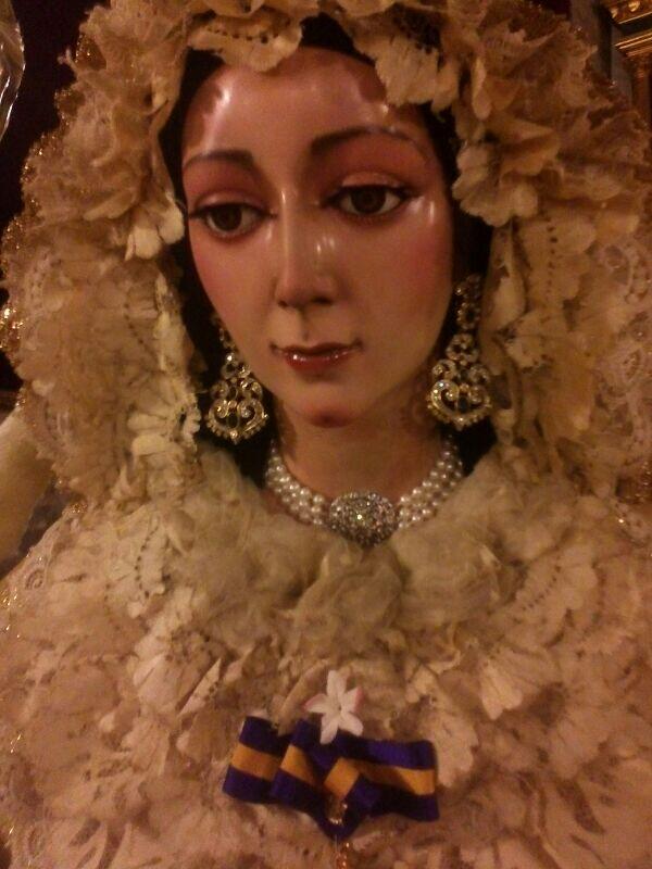jamilenarociera's tweet photo. Q la virgen d la natividad ala q un  dia donastes a tu pueblo ,ahora ella te acoja x siempre en el reino d los cielos http://t.co/jaT5dJmuJJ