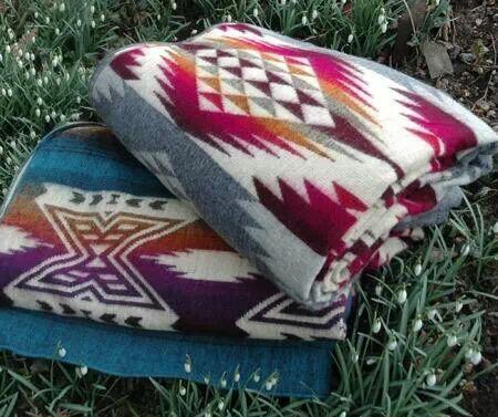 AbbotWyn's tweet photo. Gorgeous Gorgeous Gorgeous Alpaca throws, scarves, hats &amp; scarves st The Wolfhouse sooooo soft! http://t.co/wGJnyz4kku