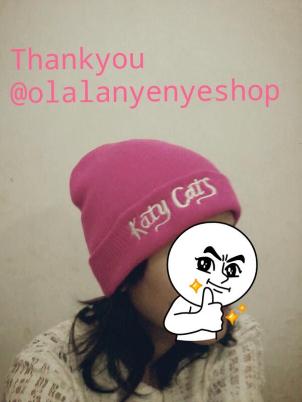 Vesilly_stuff's tweet image. Finally... Katy Cats beanie from @OlalanyenyeShop has been arrived!! Thankyou