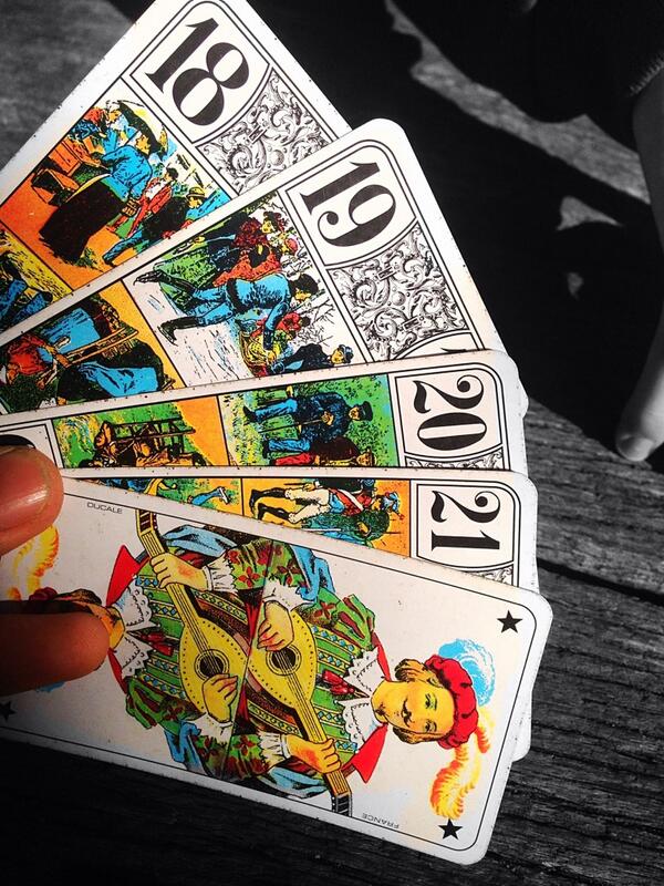 unselfdependant's tweet photo. #FrenchTarot No competition. http://t.co/vs0RpNTaCI