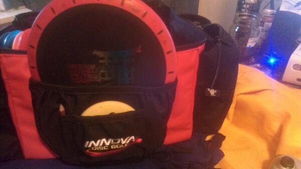 Seejay710's tweet image. @HeroDisc loving the 2014 Japan open nova and the hero disc colored innova competition bag, @InnovaDiscs