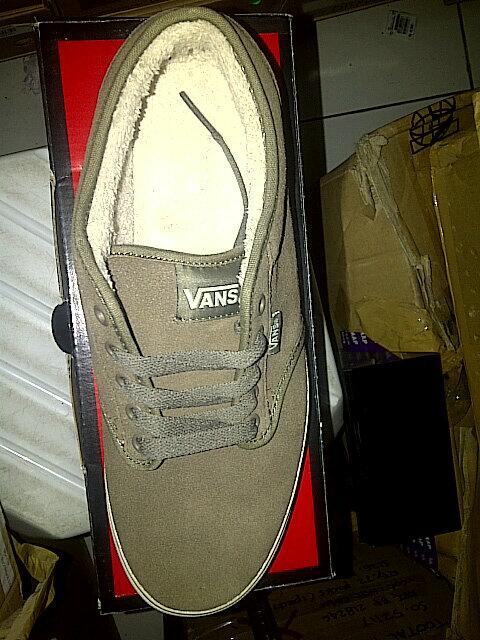 vans store plaza senayan