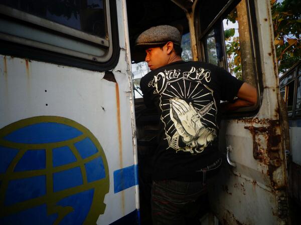 kafir_kkfirman's tweet image. Murah tapi wah !!! tp jgn pake nafsu Follow @oldadead #flashboy