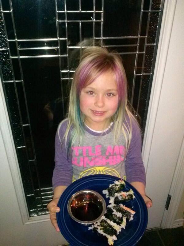 christiansldier's tweet photo. Clover Traicoff loves to cook and loves Chef Ramsey. #GordonXmas http://t.co/qNupcIzOw1