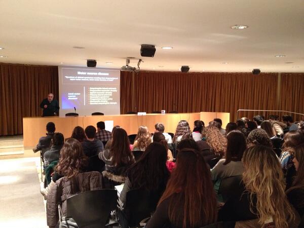 cefm_udl's tweet image. Comença la xerrada d'ELA a càrrec del Dr.Esquerda #nodegenera #Udlamblamarato