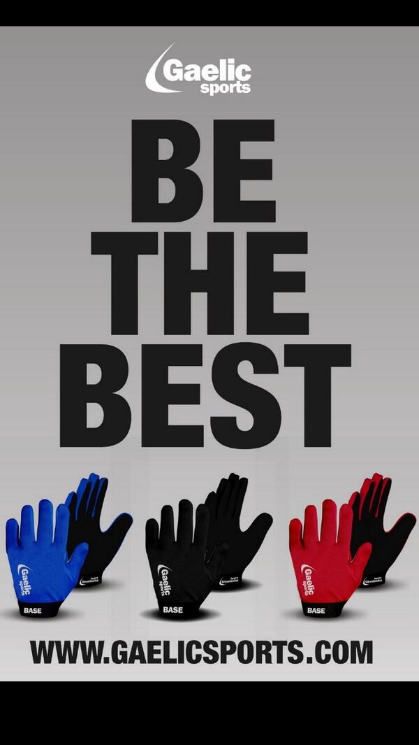 gaelicsportscom's tweet photo. Santa is coming and we have a competition! RT &amp; follow to win gloves of your choice! It's that easy!.... http://t.co/u8qx3WzPyR