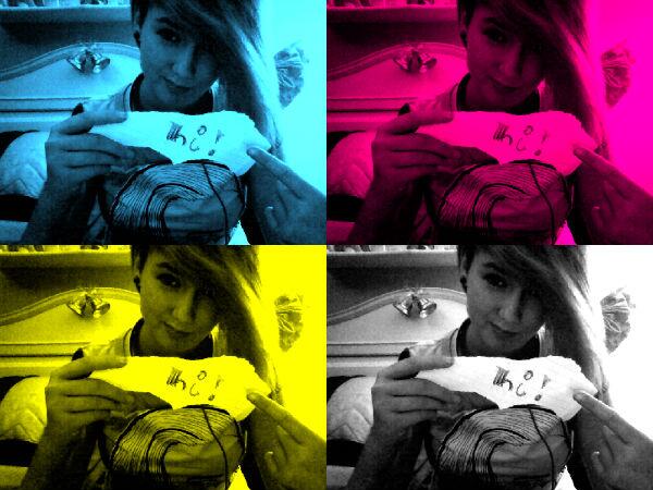 Kyi_smith's tweet photo. I ♥ this Neon effect on Webcam Toy #webcamtoy http://t.co/pFHs5l6tIA