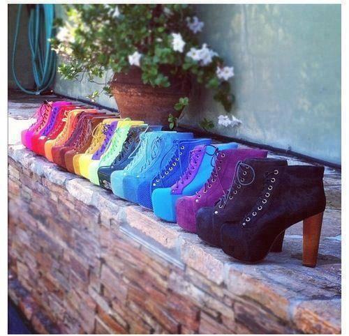 ChicaESModa's tweet image. Les presento a mis tesoros.
.
.
.
.
.
Nahh mentira, soy pobre :(