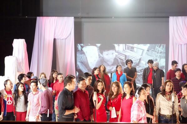 normzkiiee's tweet image. RT @ShowbizManila Thank you to our 34 angels who came last night ! We cannot
thank you enough. #theredcross #IamYou