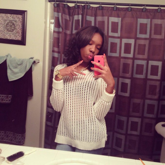 Watch ♎️'s leaked NSFW photo on TwXstars