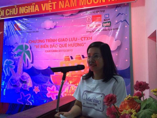 NAHIKids's tweet photo. @NAHIKids đồng hành cùng báo Khăn Quàng Đỏ hướng về các bé ở Trường Sa https://t.co/KO6pjUQ3T5 http://t.co/JgrBcI5zKD