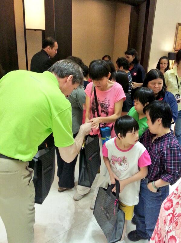 HattenHotel's tweet photo. 'Teddie Cares' CSR event are successfully done, the angels is happily receive the goodies from our top management =) http://t.co/Wnpu6AdkwE