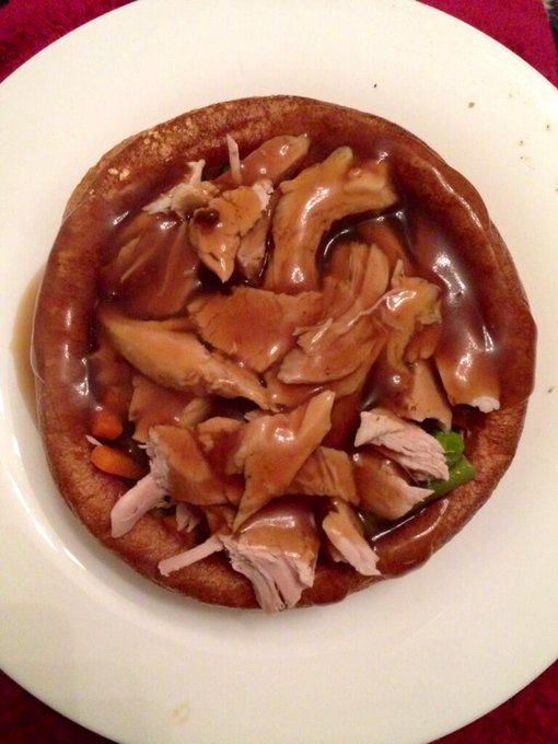 Nommmm.. http://t.co/hyBvVx2Ys3<a href="/tag/chihuahua"class="tags"><span>#chihuahua</span></a><a href="/tag/onesielove"class="tags"><span>#onesielove</span></a>