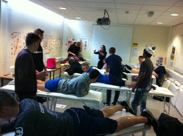WorcsSportsAcad's tweet image. Practical Sports Massage session today.. #learningwhilstdoing