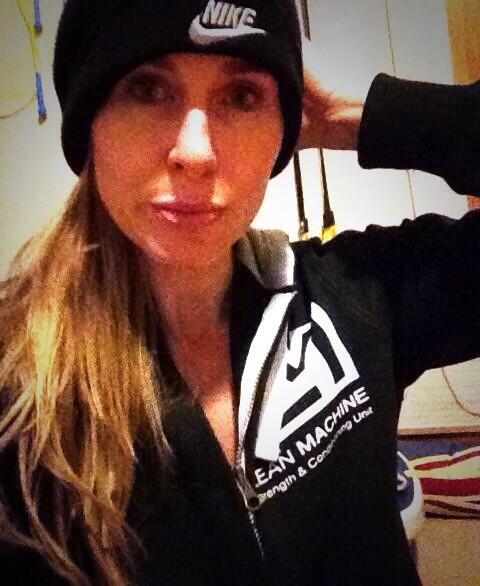 LeanMachineGym's tweet image. @ElleJayR #WoManOrMachine #WinterHood #SetTheTrend #beastmode