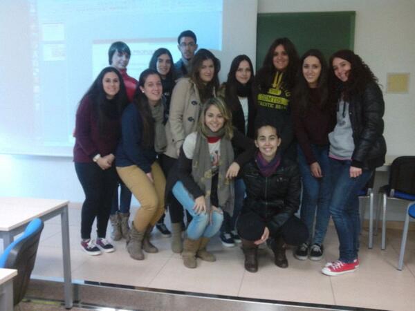 losatascaos's tweet photo. @EDUCE1 y @losatascaos PECHA-KUCHA #esytic1314 http://t.co/gbOjsaFxki