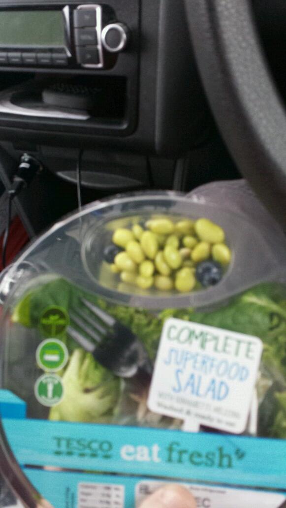 dccameron1's tweet image. #rabbitstyle