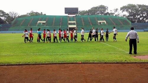 RedGankID's tweet photo. PSM vs Sarawak FC http://t.co/LtGDEtZ7fp