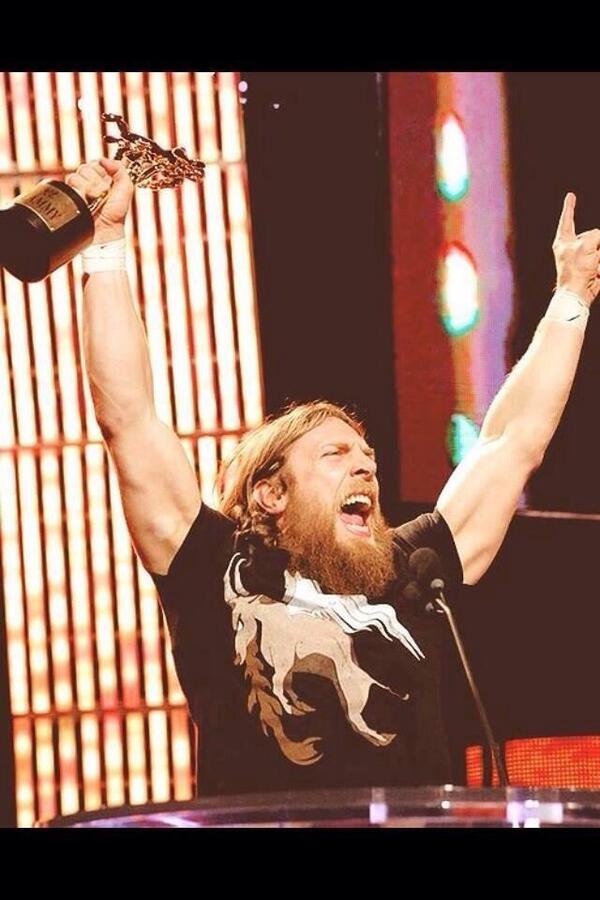 WWESMB tweet picture