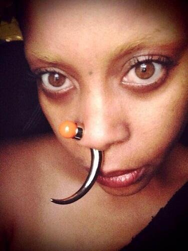 CAPTION THIS: What is Erykah Badu’s Nose Saying? Our favorite captions will be posted on <a href="/blackamericaweb/">BlackAmericaWeb.com</a>