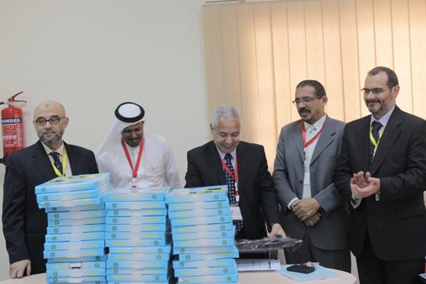 تكريم المشاركين .. 
أعضاء هيئة التدريس ثم الطلاب