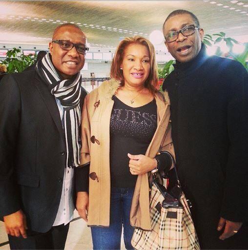 guinee_ckry's tweet photo. Le Grand Sekouba Bambino, son épouse et le très Grand Youssou N'dou♥ #Team224 #Team223 #Team221 http://t.co/9KbP4b5sO6