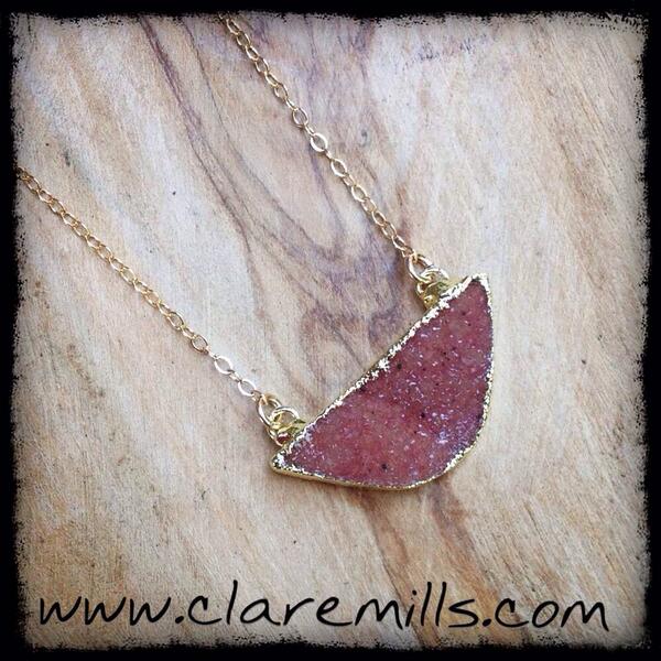 Trunk show tonight from 4:45-6:45pm <a href="/PureBarreBR/">PureBarre BatonRouge</a> - Come and you could win this!!