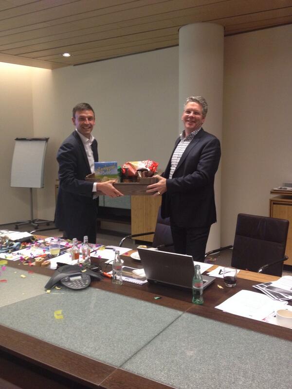vanopstalm's tweet photo. Creativiteit viert hoogtij#BRIGHT 2014 #werkenbijkpmg http://t.co/JFpME4hwup