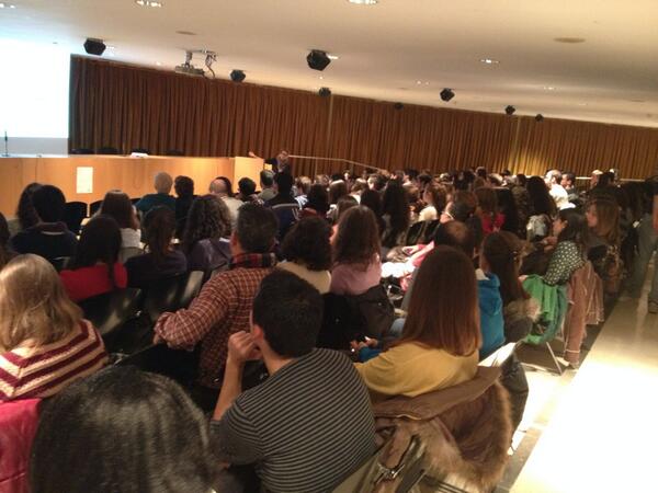 cefm_udl's tweet image. Avui pleno a la xerrada d'Alzheimer #nodegenera #UdLamblaMarato