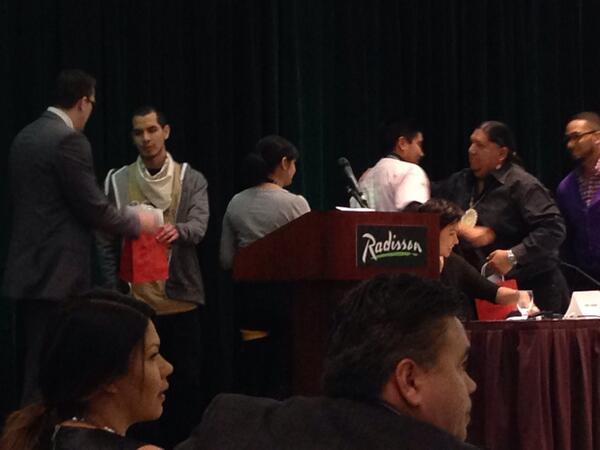 AKohok's tweet photo. Team DYN-O-MIGHT and @slamminsalmon13 presenting the gifts to the panel. #yes2013 http://t.co/6mNeMaZAMV
