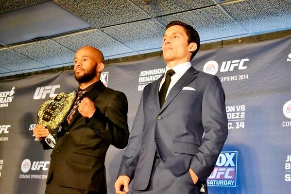 JoeJitsu's tweet photo. Today's  press conference was nice, almost time!! #DapperScrapper #UFConFox http://t.co/h30J7VwntA