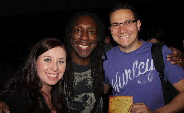 Larisssanches's tweet photo. @bt_dmb Hi Boyd! We were glad to meet you in Porto Alegre, Brazil! You're a great musician and a great guy!! http://t.co/0UT0TJzZ9R