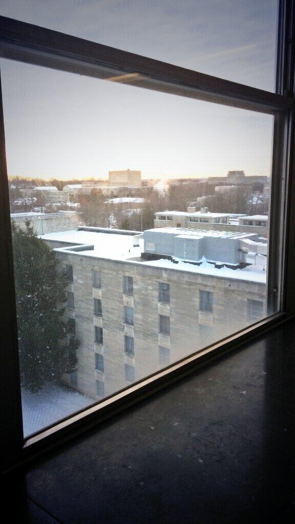 marieriee's tweet image. How can I study with a view like this? #hellosunset