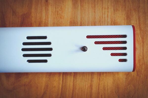 NanoBoxReef's tweet photo. 48" Nano box unit. Matte white with red accents. Such a good color combo. http://t.co/opQ1okZqfN