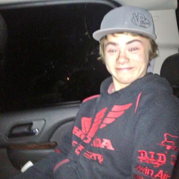 caleyolo tweet picture