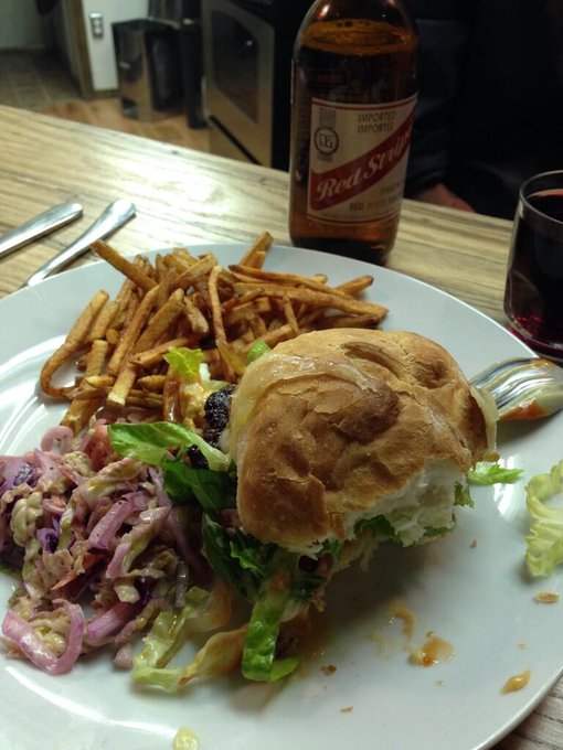 Late snack after a day FULLY filled with a lot of work and even more love at my cafe-pub :) #homemade<a href="/tag/love"class="tags"><span>#love</span></a><a href="/tag/homemade"class="tags"><span>#homemade</span></a>
