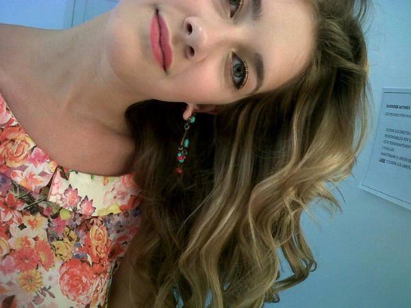 anny94th's tweet photo. @L4mbr3 Sáa foto néee?? http://t.co/7YriAZtvqi