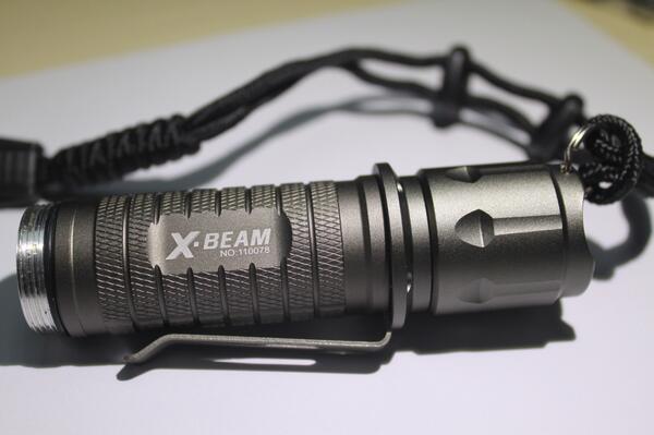 minosyu2013's tweet photo. CREE U2 Tactical flashlight,night search spotlight/ http://t.co/WNQRFLeoYN