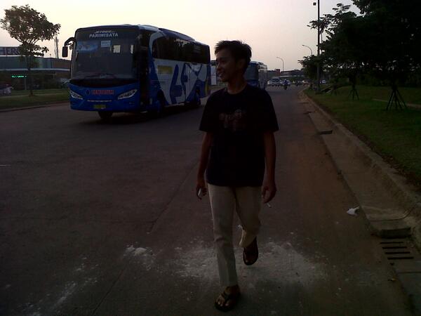 imamanteman's tweet photo. @SukaFotoBis kenangan bgt min -_- http://t.co/ubcxLXdZjr