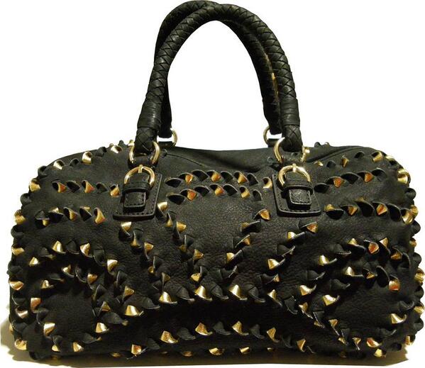 ComoNuevoShop's tweet photo. Bolso #Uterquë #Uterque de 140€ por sólo 40€. ¿Todavía te lo estás pensando?
Más fotos en: https://t.co/ztpjpCGYuE http://t.co/RIAryRXeLj