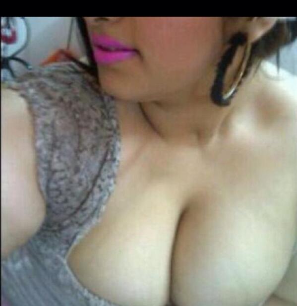 cutenanagirl's tweet photo. ابي ديوثه متحرره مثلي http://t.co/jRFC8v86hg