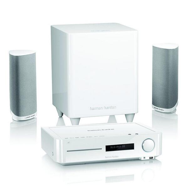 CRONET_'s tweet photo. #schijtproduct #harman/kardon #bds370w na 1,5 jaar speelt deze al geen CD of DVD #saturn #cerepair slecht http://t.co/5Mt5zvHNfh