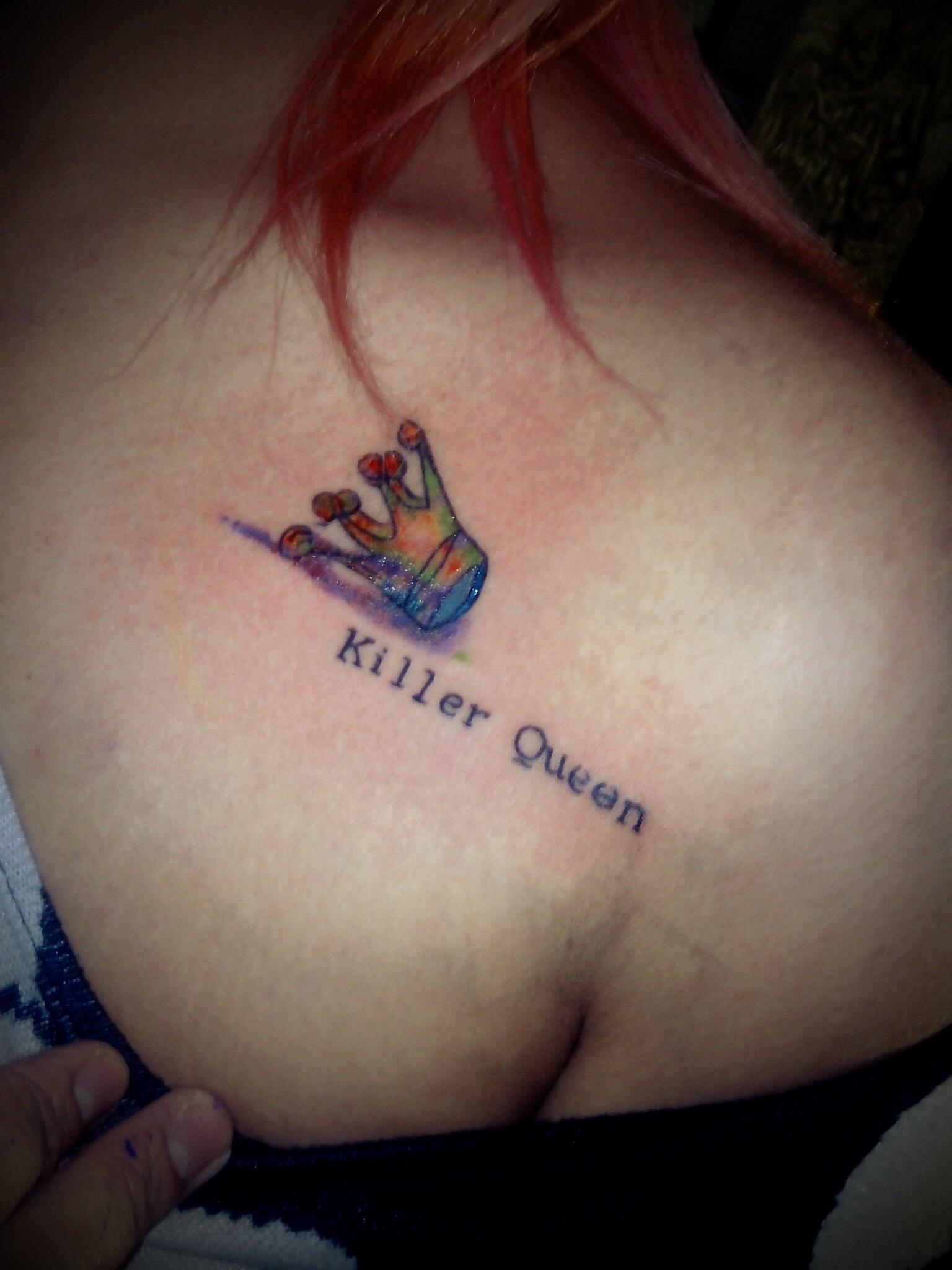 Drama Queen -Tattoo Inspired Crown Illustration' Sticker | Spreadshirt